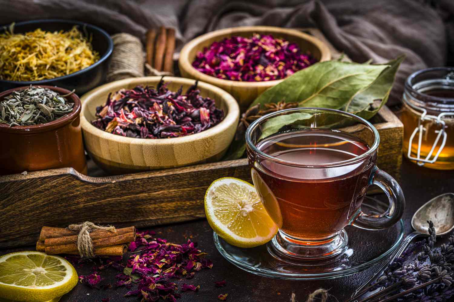 How to Make Your Own Herbal Teas
